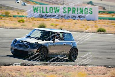 media/Oct-18-2025-Extreme Speed (Sat) [[d6d7e1fef1]]/Group 3 Purple/Session 2 (Turn 3)/